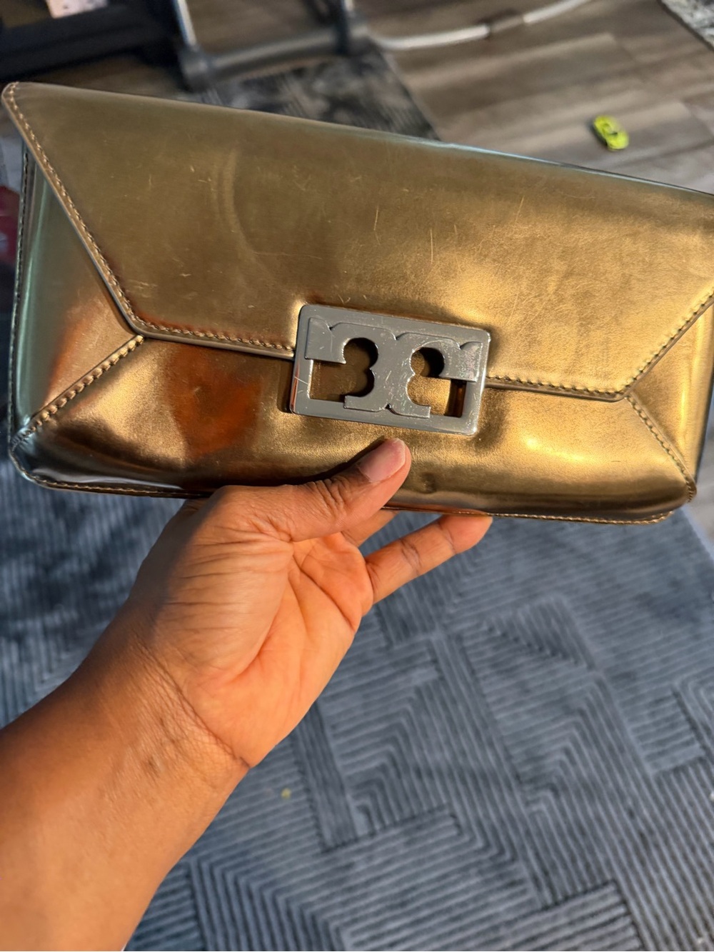 Tory Burch Metallic Gold Envelope Clutch with Logo Turnlock
